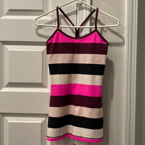 Lululemon Workout Tank - Picture 1 of 2